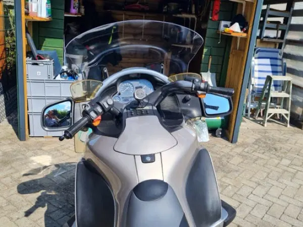 Bouwjaar onbekend BMW K1200LT - € 2.500 · Bieden (1/1)