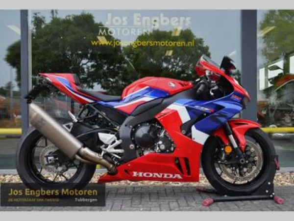 2022 Honda CBR 1000 RR-R Fireblade - € 19.950 (1/1)
