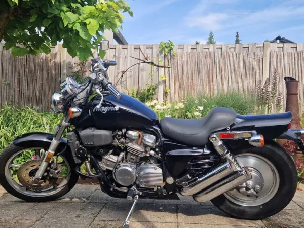 Bouwjaar onbekend Honda VF 750 - Bieden (1/1)