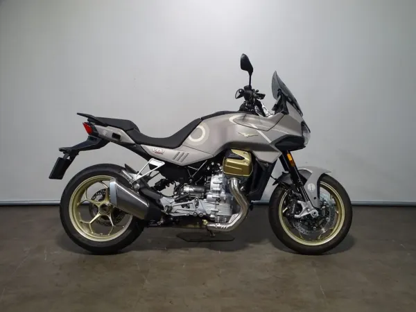 2023 Moto Guzzi V 100 Mandello Aviazione Navale - € 13.990 (1/1)