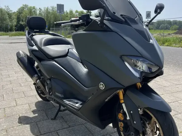 2021 Yamaha Tmax 560 - € 9.999 (1/1)