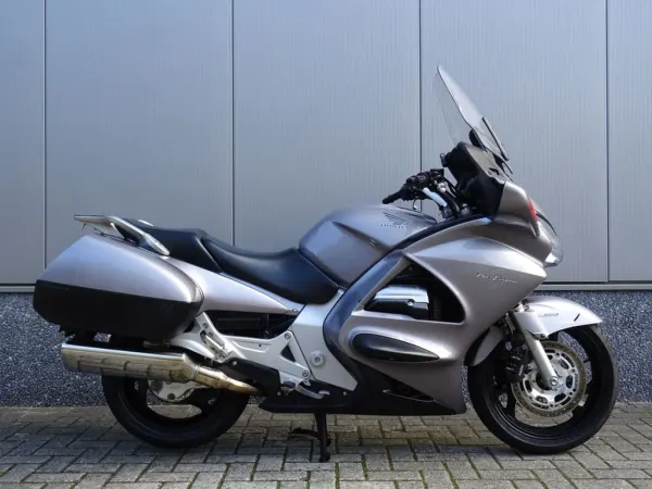 2002 Honda ST 1300 Pan European - €3,945 (1/1)
