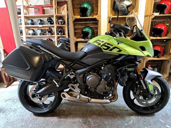 2025 Triumph Tiger Sport 660 2025 met BTW-Factuur - €9,950 · Bidding (1/1)