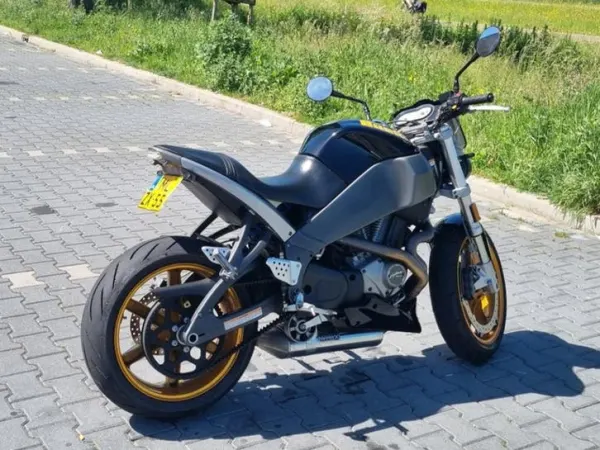 Year unknown Buell XB 12 - €5,000 · Bidding (1/1)