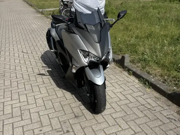 2018 Yamaha Tmax 530 - € 8.500 (1/1)