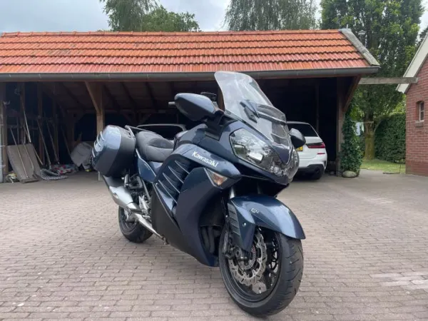 2016 Kawasaki GTR 1400 - Bidding (1/1)