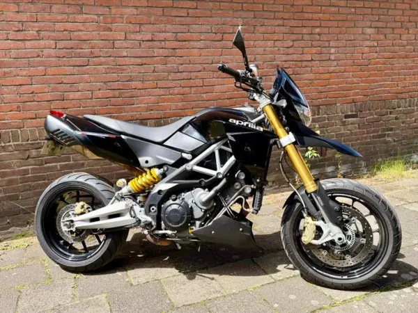 2013 Aprilia Dorsoduro 1200 - €6,250 (1/1)