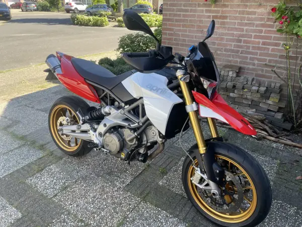 2009 Aprilia Dorsoduro - €4,499 (1/1)