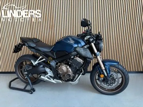 2021 Honda CB 650 R - € 7.395 (1/1)