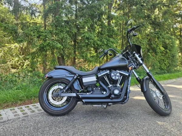 Bouwjaar onbekend Harley-Davidson Street Bob 103 - Bieden (1/1)