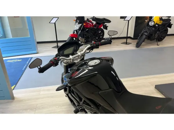 2012 MV Agusta Brutale 675 - €5,850 (1/1)