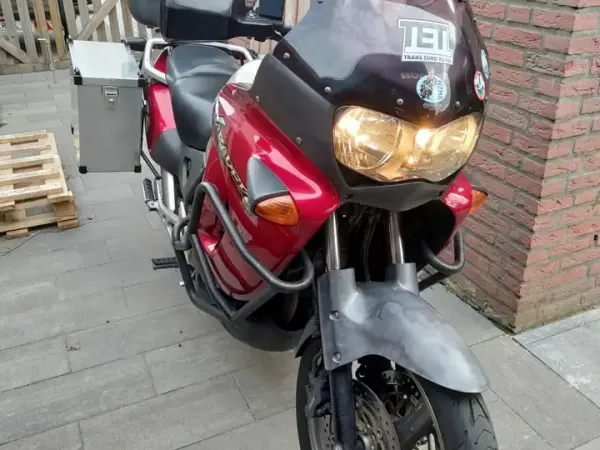 2000 Honda XL 1000 - € 2.090 (1/1)