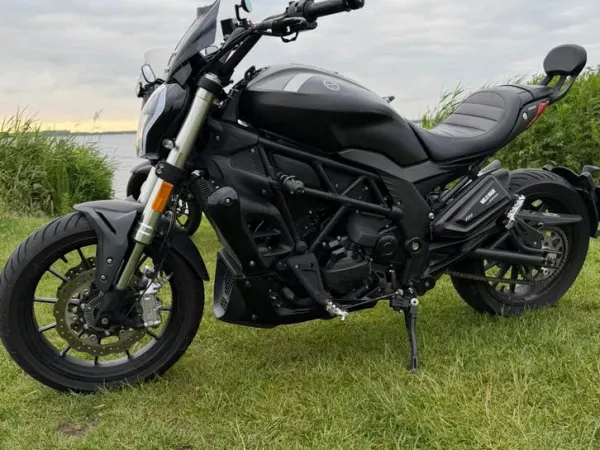 2021 Benelli 502 C - € 4.600 (1/1)