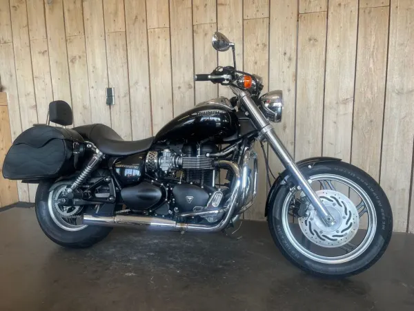 2010 Triumph Speedmaster - €5,950 · Bidding (1/1)