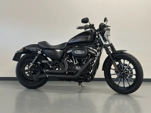 2010 Harley-Davidson XL 883N Iron (bj 2010) - €9,490 · Bidding (1/1)