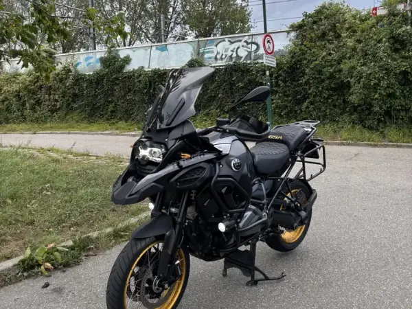 2024 BMW R 1250 GS Adventure - €24,750 (1/1)