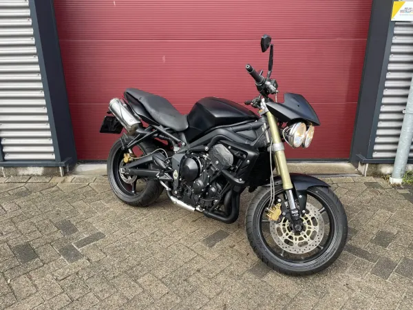 Bouwjaar onbekend Triumph Street Triple 675 - € 3.650 (1/1)