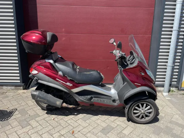 Year unknown Piaggio mp3 400 LT - €1,500 (1/1)