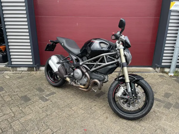 Year unknown Gave Ducati Monster 1100 Evo ABS - €6,250 (1/1)