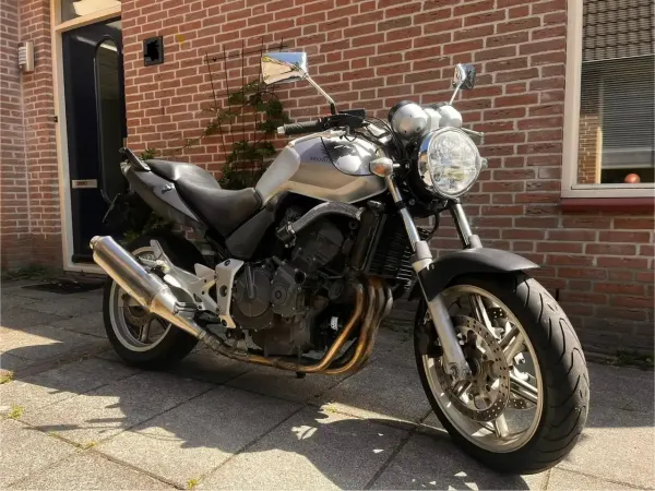 2004 Honda CBF 600 - €1,800 (1/1)