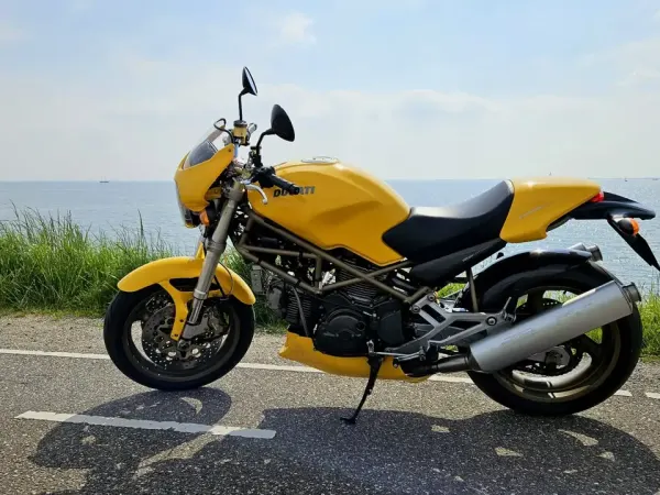 2001 Ducati Monster 900 - €4,500 (1/1)