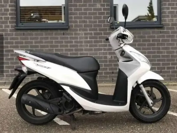 2016 Honda Vision 110 - € 750 (1/1)