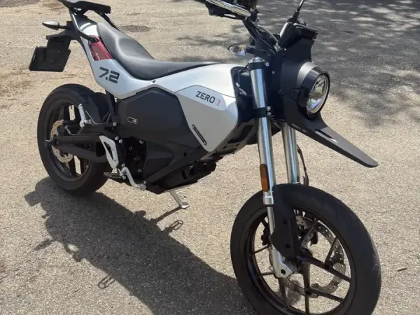 2022 Zero Zero FXE - € 7.499 · Bieden (1/1)