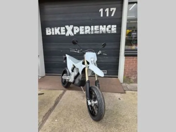 2026 Stark Sm - € 14.215 (1/1)