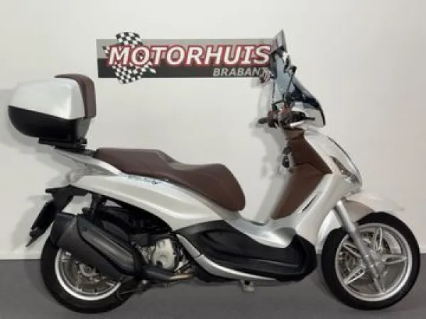 2019 Piaggio Beverly 350 ABS ASR - €4,250 (1/1)
