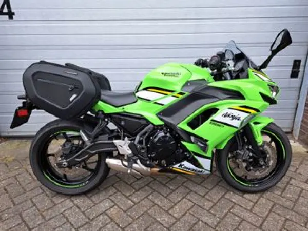 2025 Kawasaki Ninja 650 KRT Edition - € 7.949 (1/1)