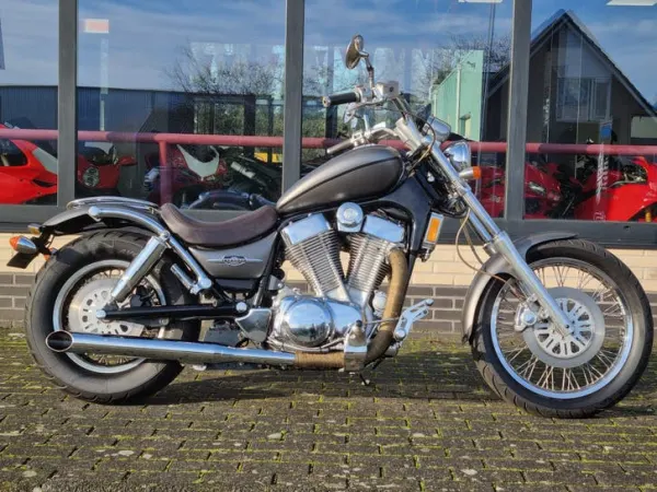 1987 Suzuki VS 1400 GLP Intruder (bj 1987) - €4,999 (1/1)
