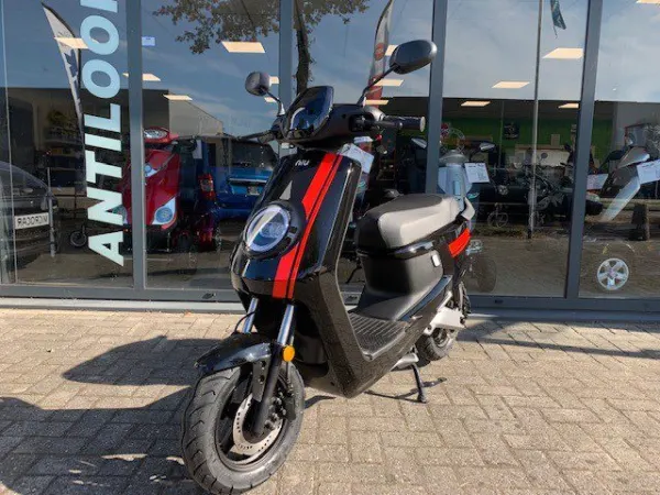 Year unknown Niu MQi+ Sport Extended Range Elektrische Scooter - €2,599 (1/1)
