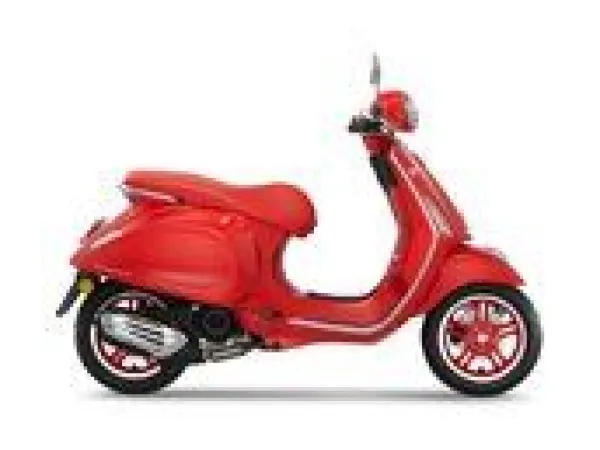 Bouwjaar onbekend Vespa Primavera Red 125 - € 5.930 (1/1)