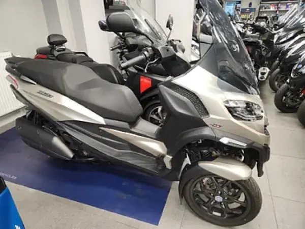 Year unknown Piaggio MP3 400 HPE RST - €9,500 (1/1)