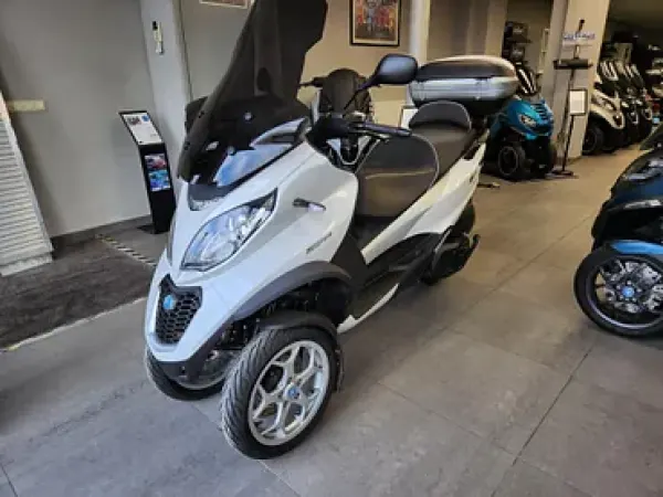 2025 Piaggio MP3 310 - €7,950 (1/1)