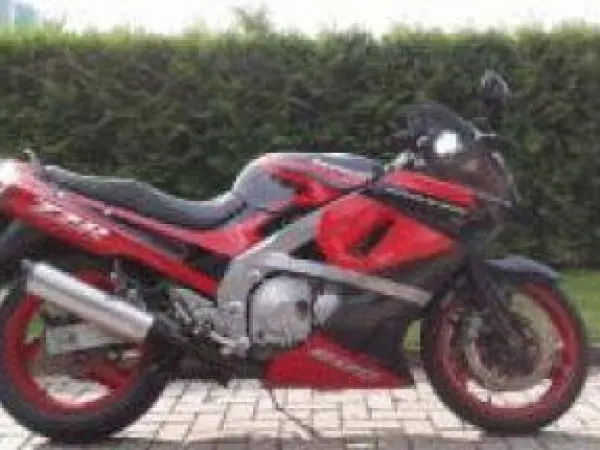 1992 Kawasaki ZZR 600 - € 1.200 (1/1)