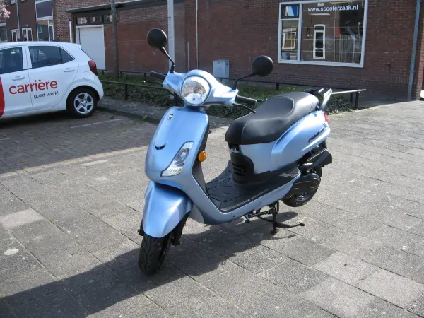 Bouwjaar onbekend SYM Fiddle IIi - € 2.198 (1/1)