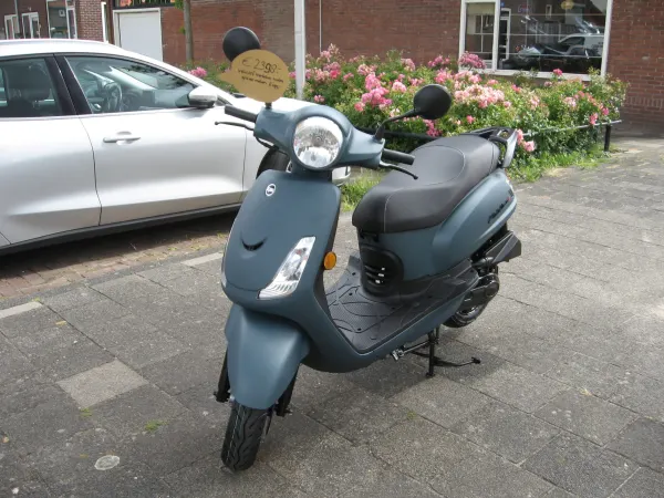 Bouwjaar onbekend SYM Fiddle IIi - € 2.198 (1/1)