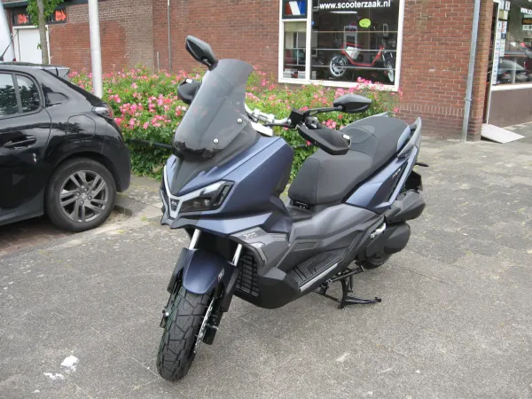Year unknown SYM ADX 300 Motorscooter - €5,999 (1/1)