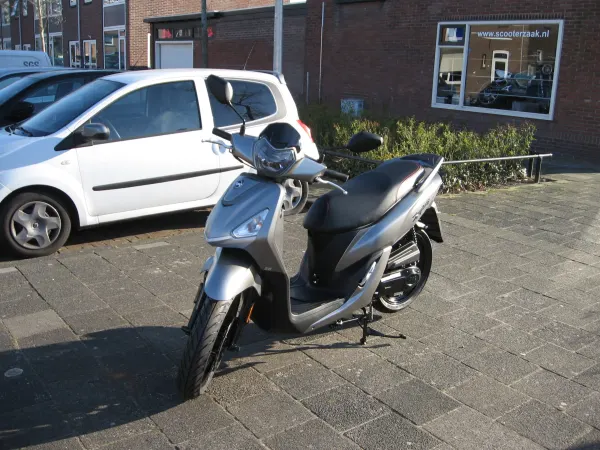 Bouwjaar onbekend SYM Symphony - € 2.799 (1/1)