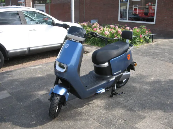 Bouwjaar onbekend Yadea E8S - € 2.048 (1/1)