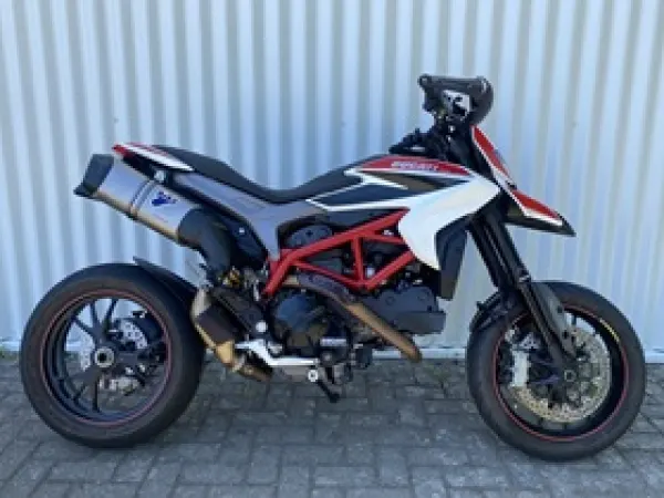 2013 Ducati Hypermotard 821 SP - €8,450 (1/1)