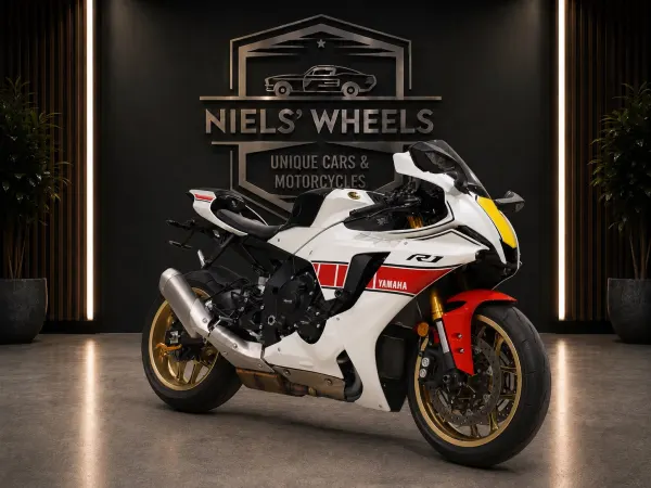 2022 Yamaha YZF R1 - €22,900 · Bidding (1/1)
