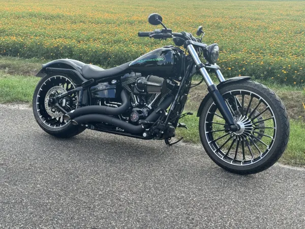 2017 Harley-Davidson Breakout - €27,500 (1/1)