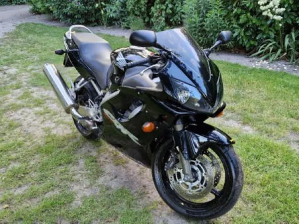 2007 Honda CBR600F - € 4.000 · Bieden (1/1)