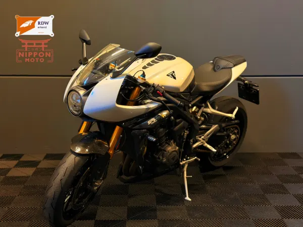 2022 Triumph Speedtriple 1200 RR - € 13.250 (1/1)