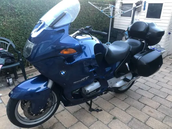 Bouwjaar onbekend BMW r 1100 rt Toermotor - € 1.250 · Bieden (1/1)