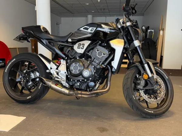 2018 Honda CB1000R Plus Naked Bike-Sportief en Krachtig - €9,750 · Bidding (1/1)