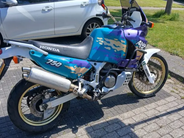 1994 Honda Africa Twin XRV750 RD07A - €4,500 (1/1)