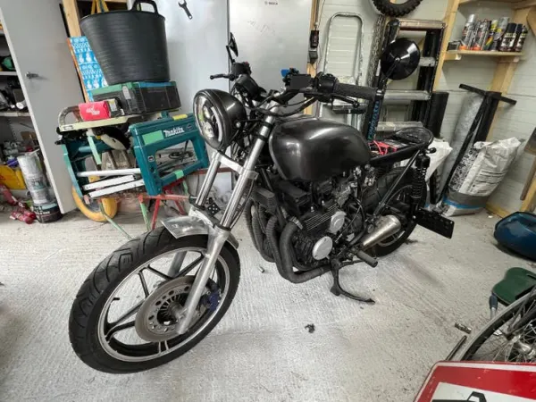 1983 Honda CB 550 - €599 · Bidding (1/1)